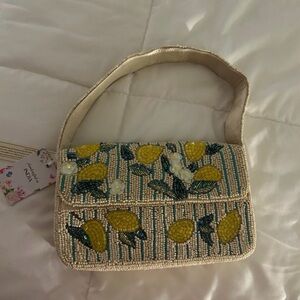 Elegant Beaded Floral Handbag